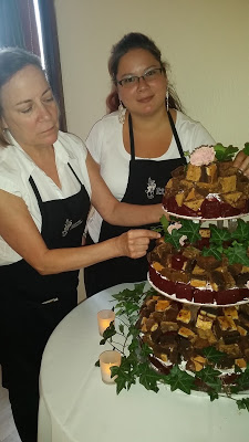 weddng cake made with brownie bites